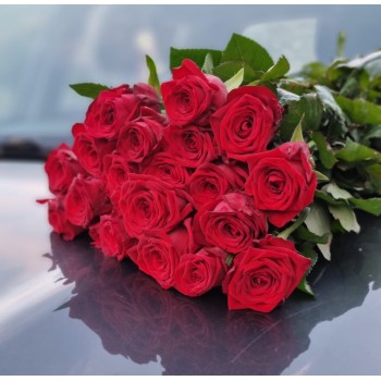 Роза Ред Наоми 60см